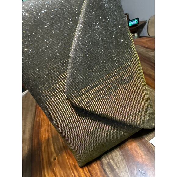 Envelope Purse Sparkling Metallic Cloth Color Reflecting 9.5 by 7 in. NWT - Picture 11 of 16